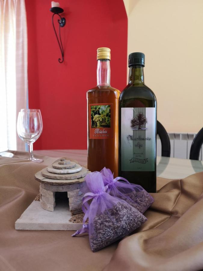 Apartment Poesia Porec Bagian luar foto
